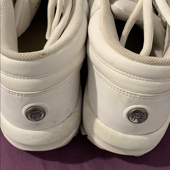 FILA disrupter shoes. - Picture 4 of 4